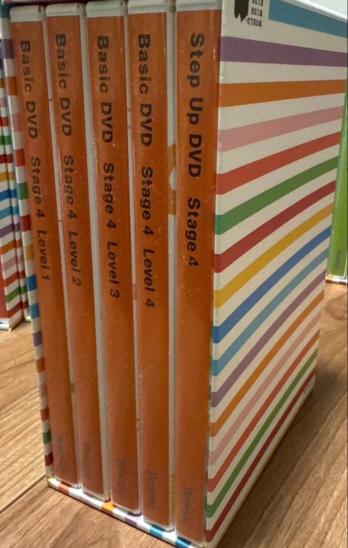 WORLD WIDE KIDS ワールド　ワイド　キッズ