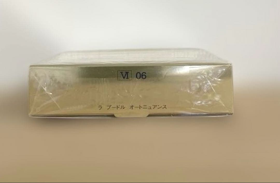 新品未開封06番色エレガンス ラプードルオートニュアンス8.8g