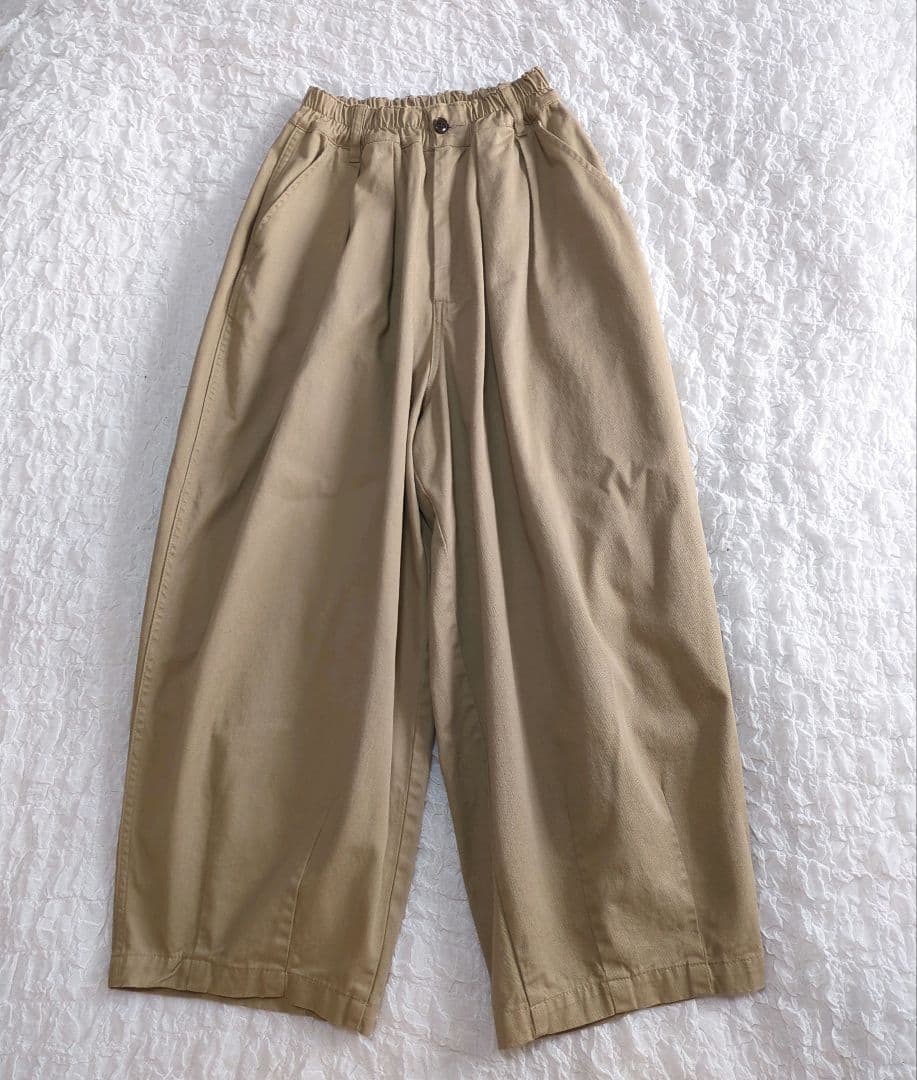 美品 ハーベスティ HARVESTY サーカスパンツ カーキベージュ サイズ1