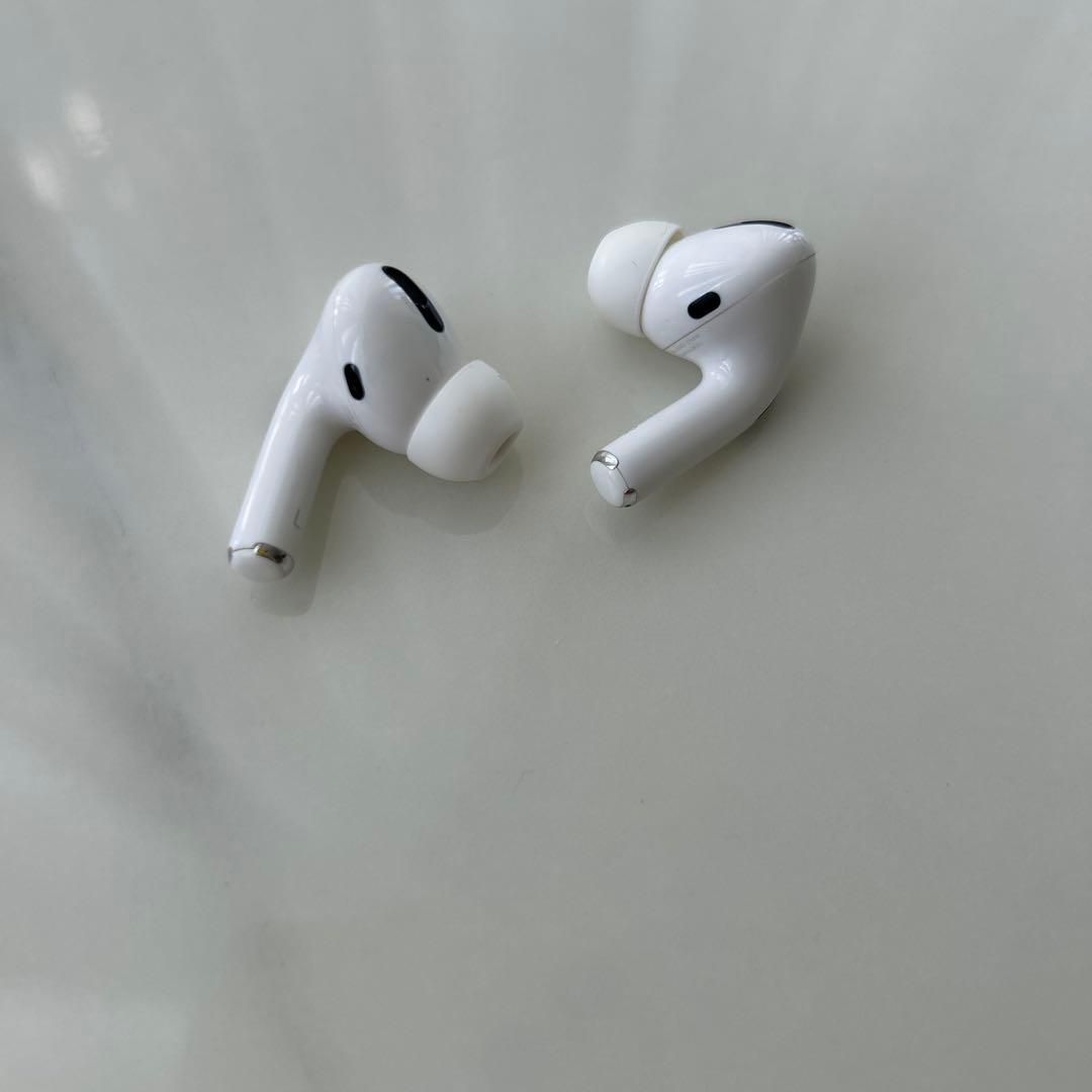 AirPods Pro 第2世代　充電ケースはジャンク