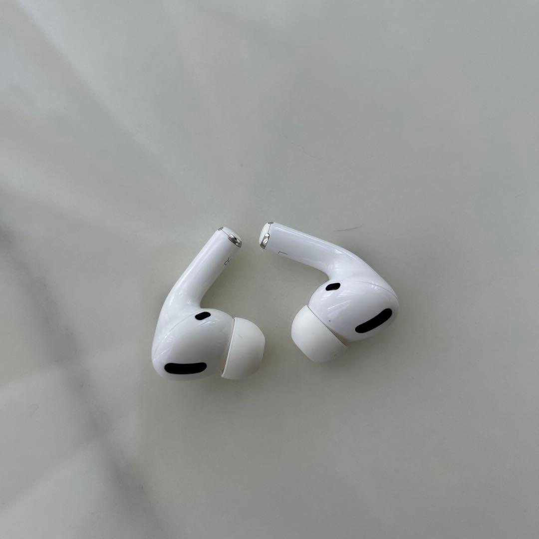 AirPods Pro 第2世代　充電ケースはジャンク