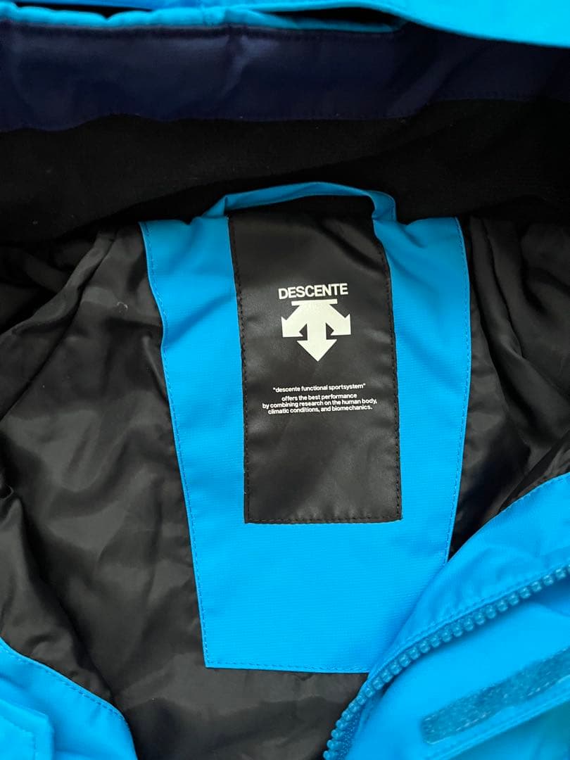 デサント DESCENTE スキーウェア 上下セット 中古　サイズＬ
