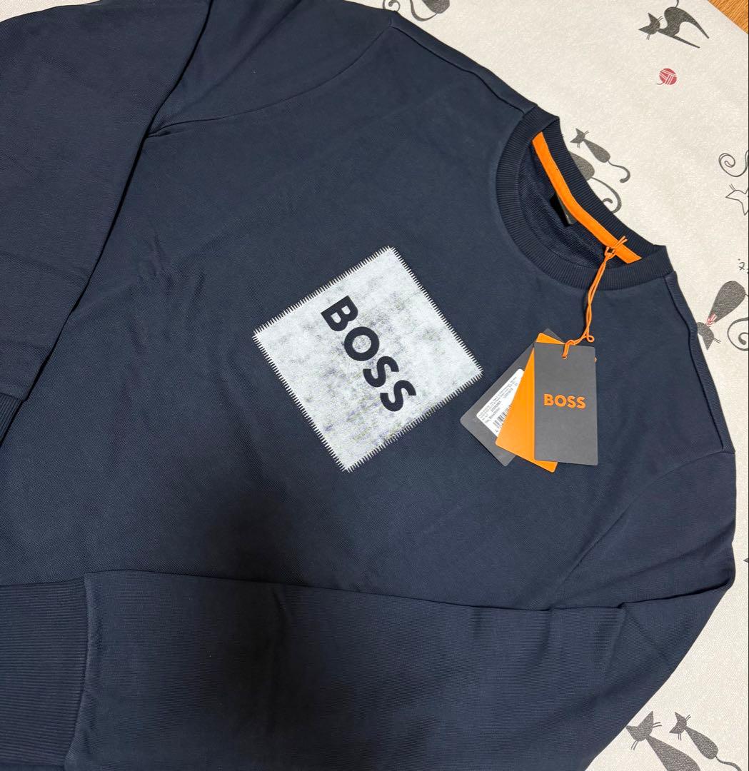 HUGO BOSS新品未使用メンズ　スウェット　トレーナーM