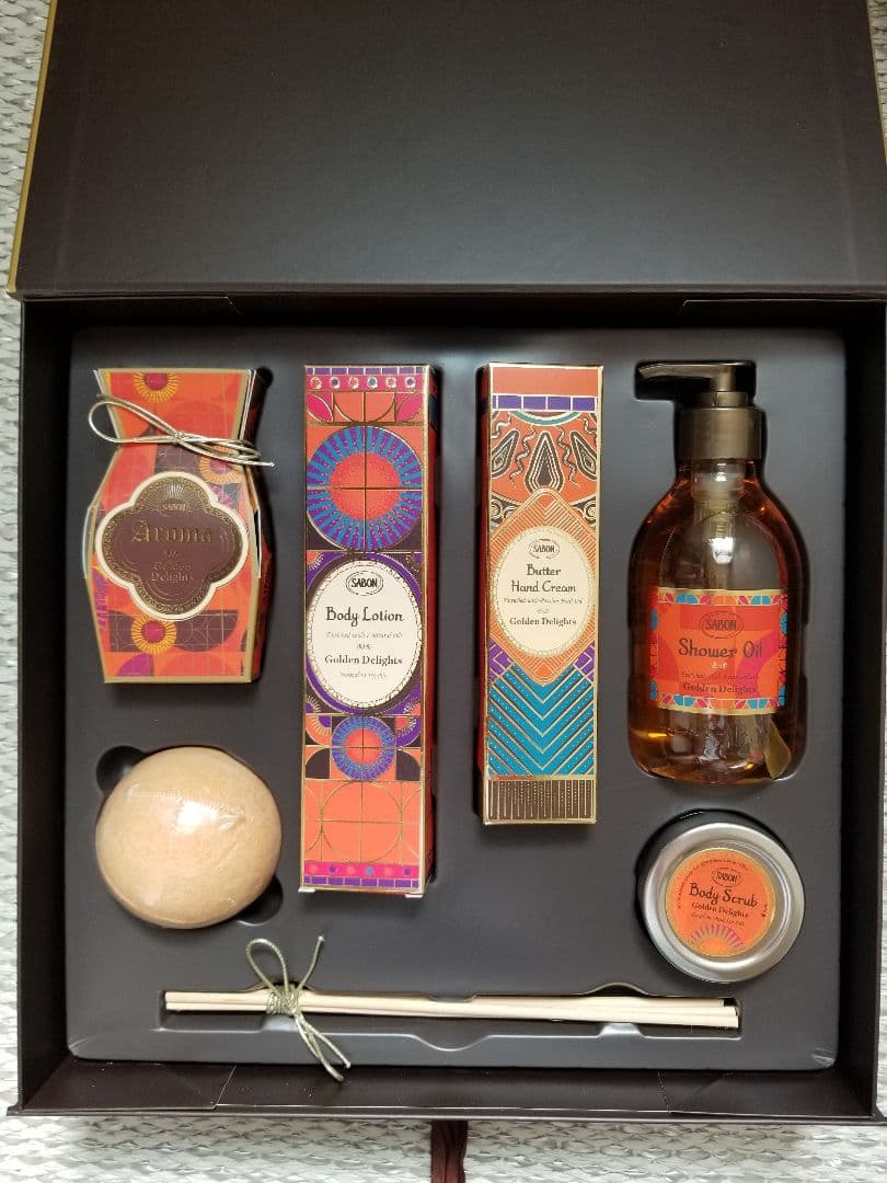 【新品未使用】SABON ゴールデンディライト　ホリデーギフト