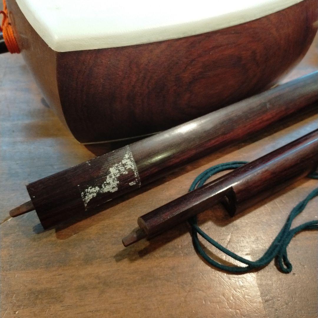 高級三味線　k18 高級糸巻き　皮破れ