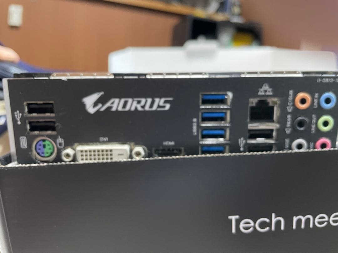 マザーボード GIGABYTE B450 AMD Ryzen 7 2700X