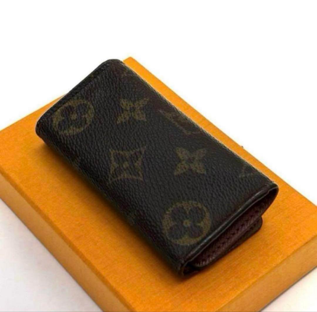⭐️ルイヴィトン⭐️超極美品レベル⭐️モノグラム⭐️ミュレティクレ⭐️4連キーケース⭐️