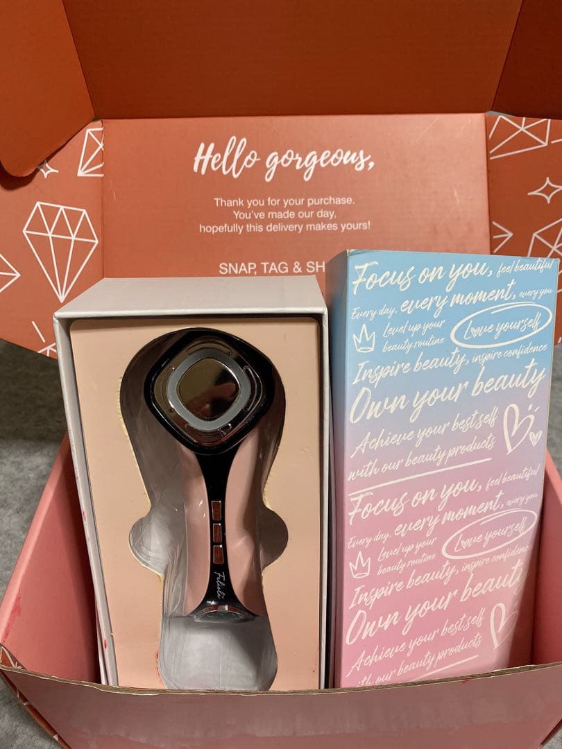 Feliola ホット&クールEMS フェイシャルデバイス Pro Max