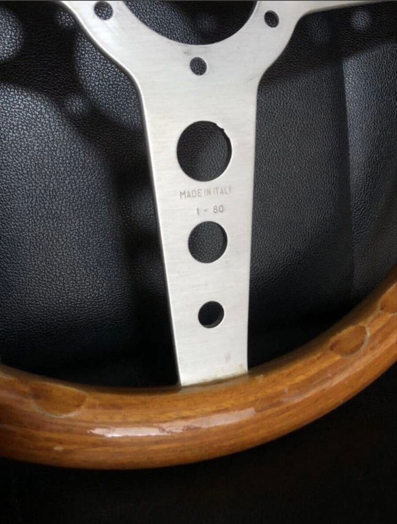 MOMO indy ウッドステアリング　ハンドル　稀少 旧ロゴ 激レア