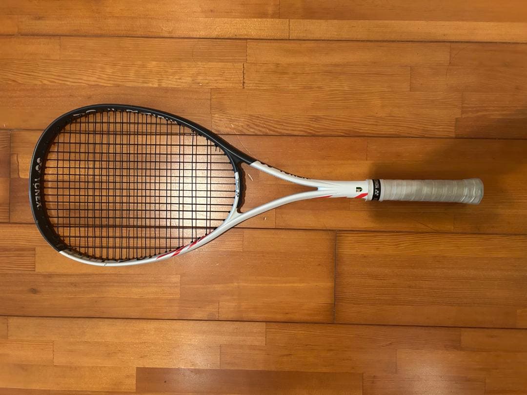 YONEX ボルトレイジ7vs UXL0