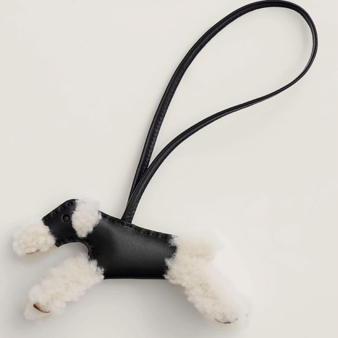 エルメス　バディ　チャーム　HERMES budy 黒