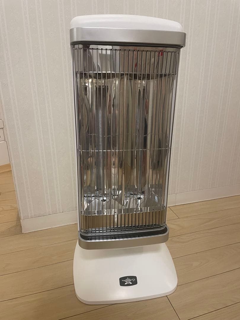 エリカ　アラジン Aladdin 遠赤グラファイトヒーター2024製