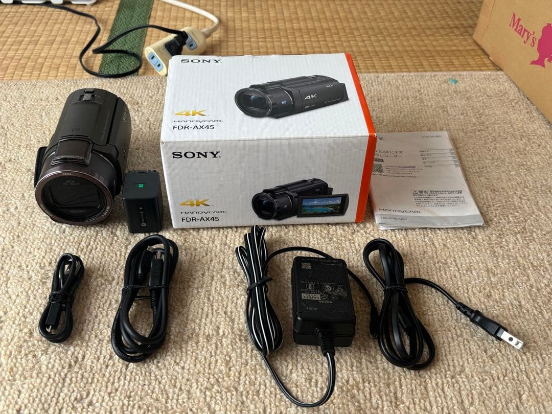 ソニー　SONY FDR-AX45　ビデオカメラ ≪箱付き≫ ブラウン