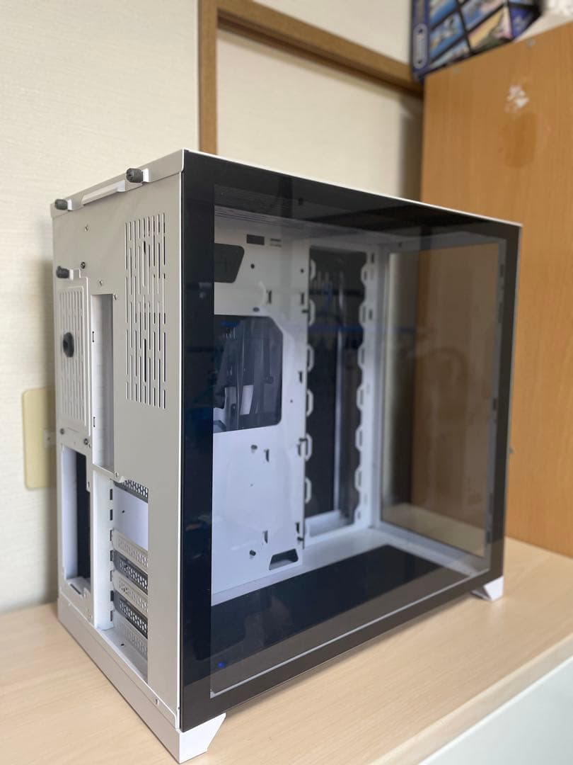 Lianli PC O11 Dynamic フルタワー PCケース
