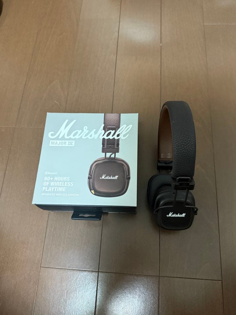マーシャルワイヤレスヘッドホン