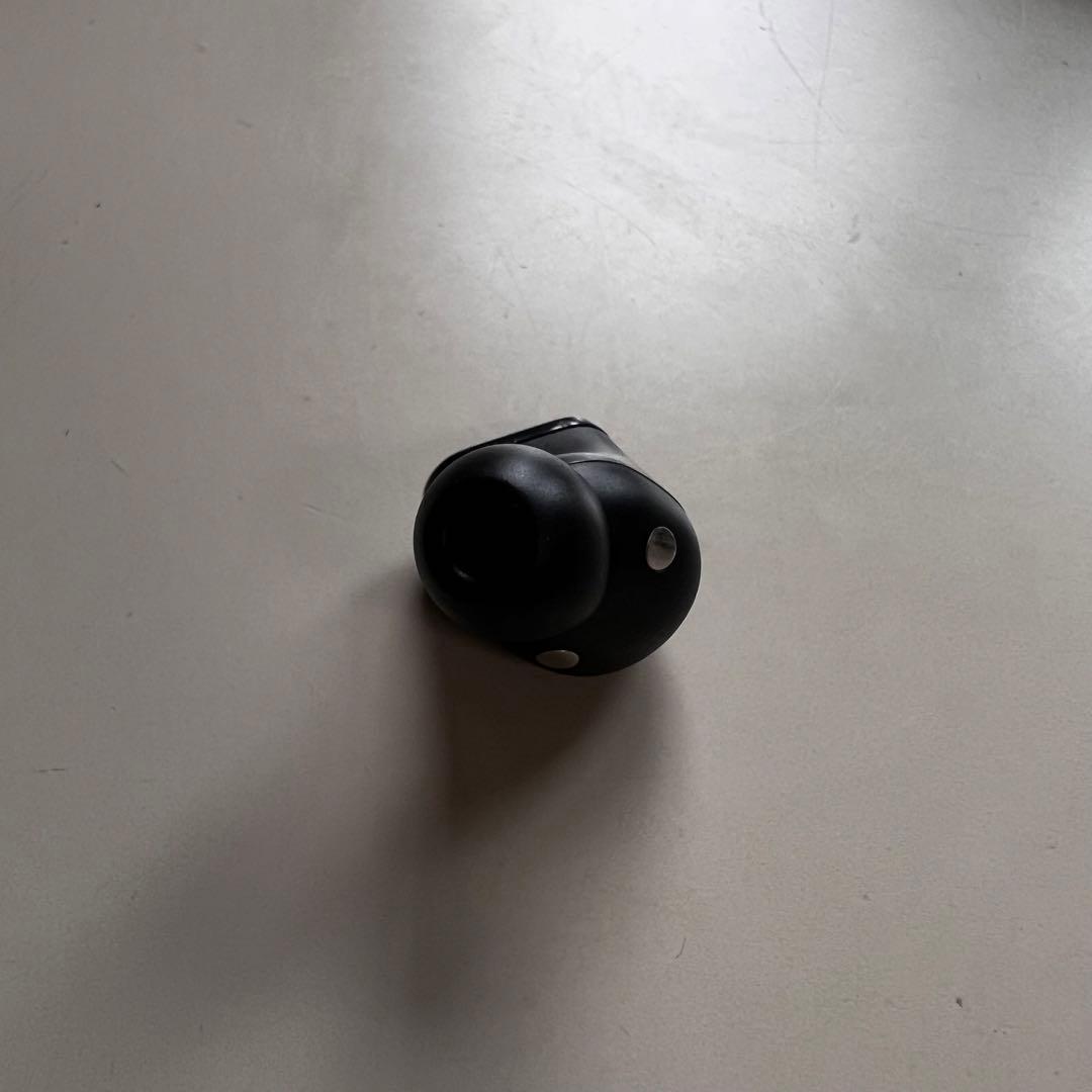 Beats studio buds ケース+右耳