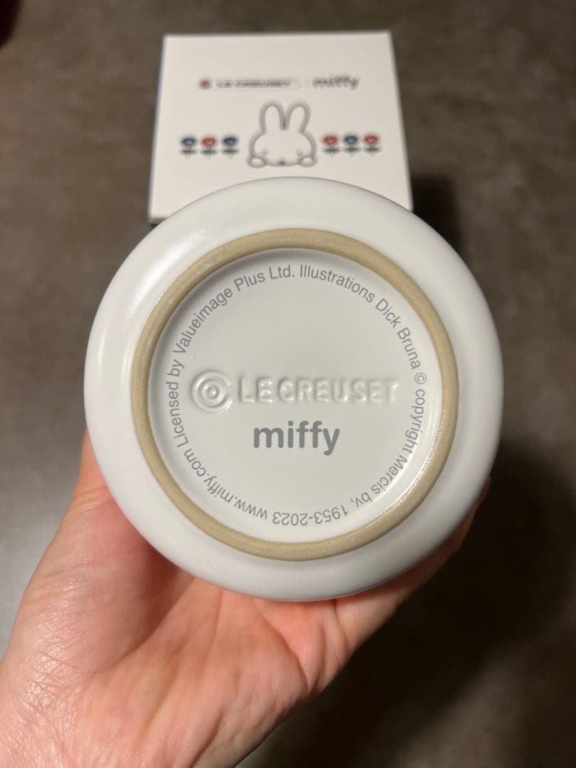 完売品　新品　ル・クルーゼ　ミッフィー コラボ　フラワーベース コットン