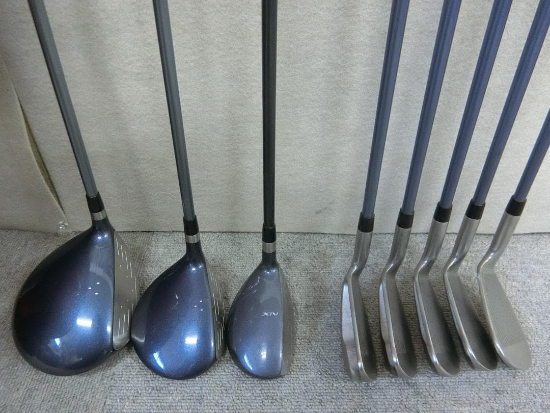 b702 ★初心者必見★ ミズノレディースゴルフクラブ９本セット