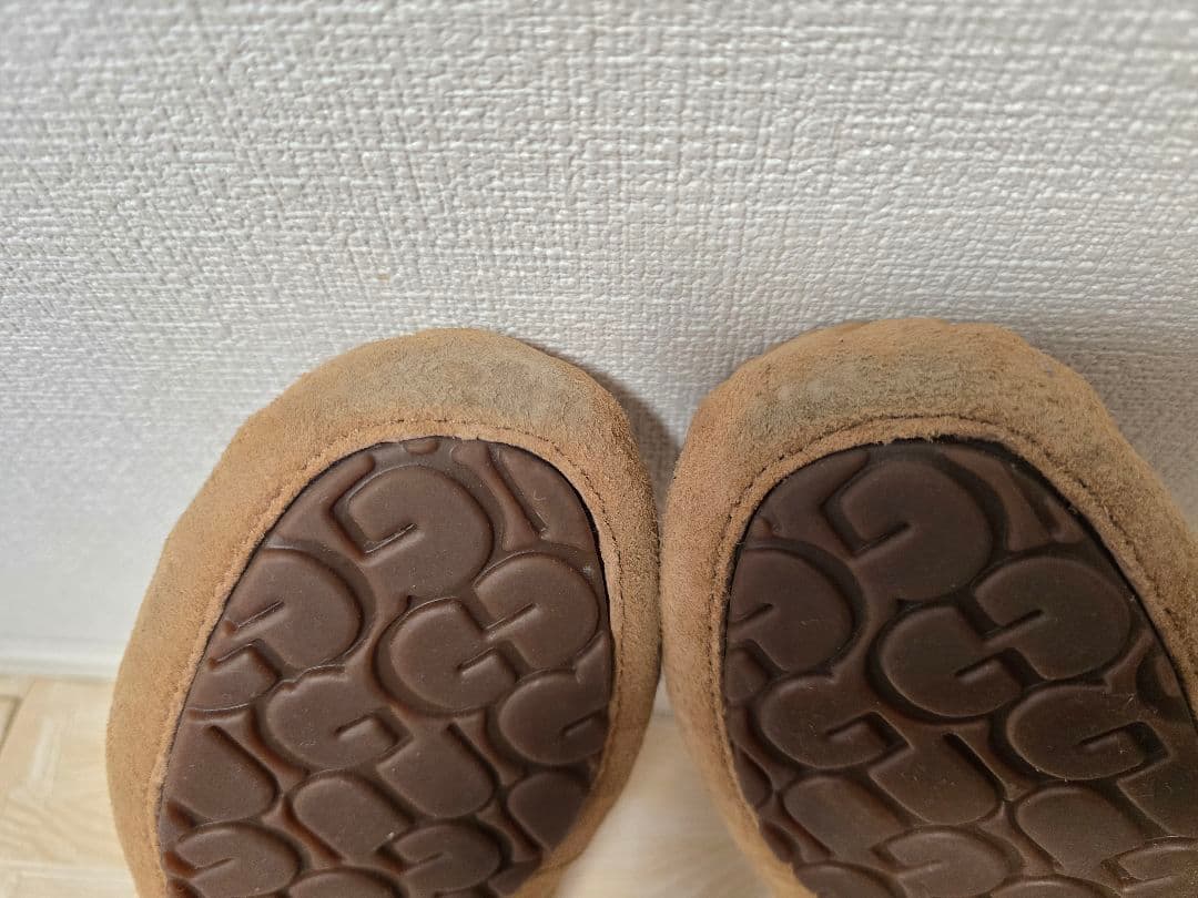 【新品】23cm アグ デッキシューズ モカシン ダコタ