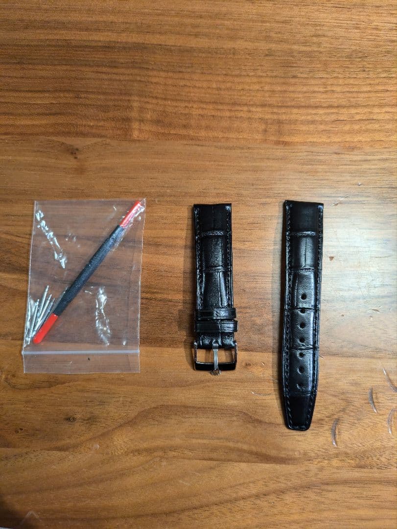 ロレックス　黒レザーベルト クロコダイル型押し