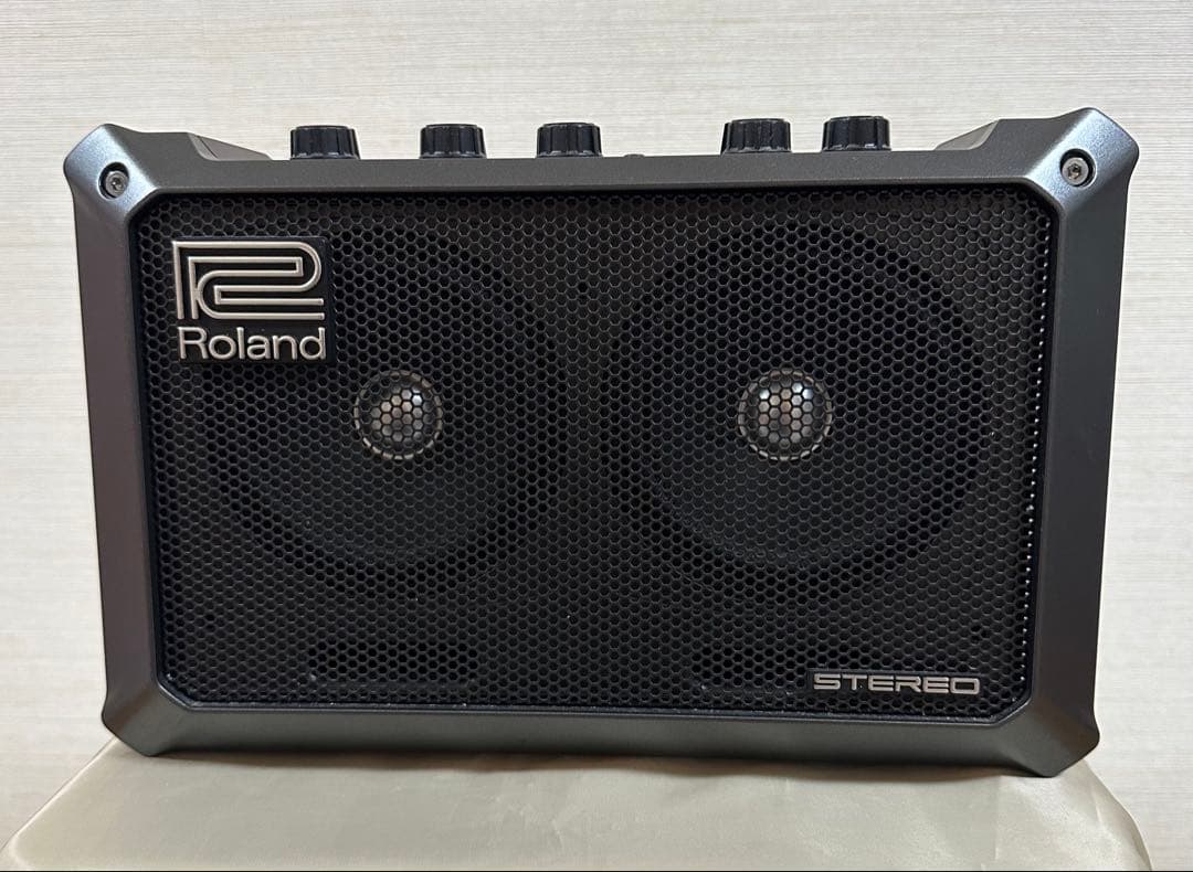 Roland MOBILE CUBE ステレオアンプ　モバイルキューブ