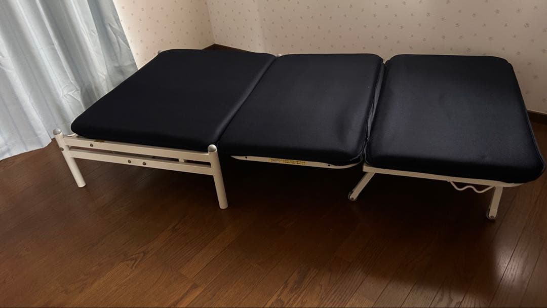 ニトリ　折り畳み　シングルサイズベッド