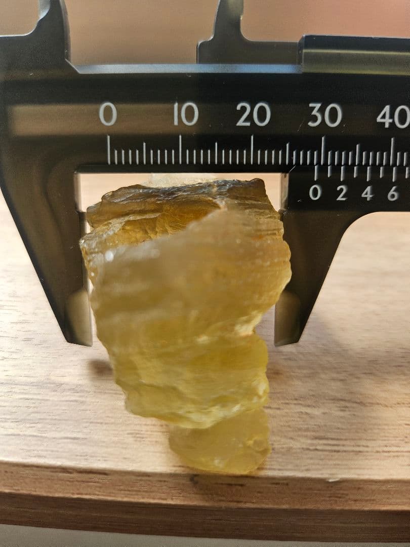 リビアングラス原石　3つセット