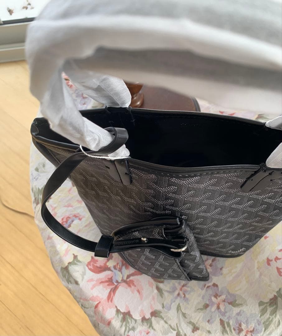 ぷく°・*:.。.☆ トートバッグ ブラック