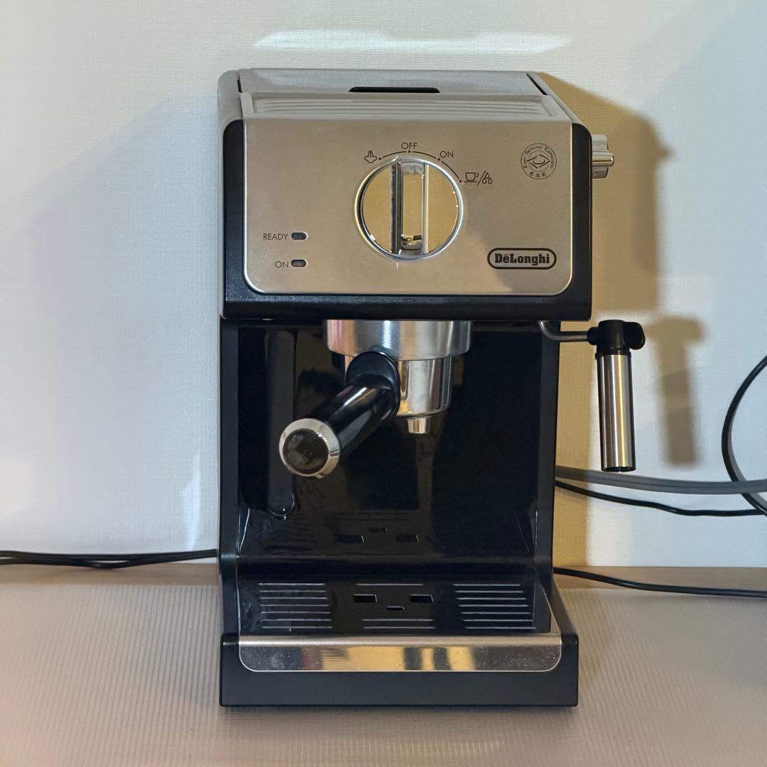 【値下げ】De'Longhi (デロンギ) エスプレッソメーカー