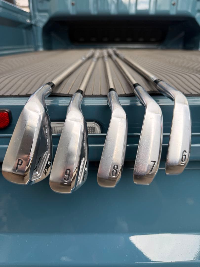 ネコマル　Srixon ZXi5 アイアンセット　スチールファイバー