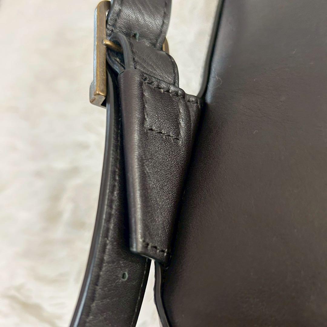 未使用級✨マザーハウス　アンティークスクエア　リュックサック　ブラック