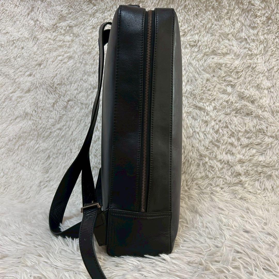 未使用級✨マザーハウス　アンティークスクエア　リュックサック　ブラック