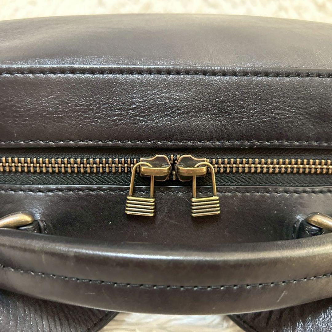 未使用級✨マザーハウス　アンティークスクエア　リュックサック　ブラック