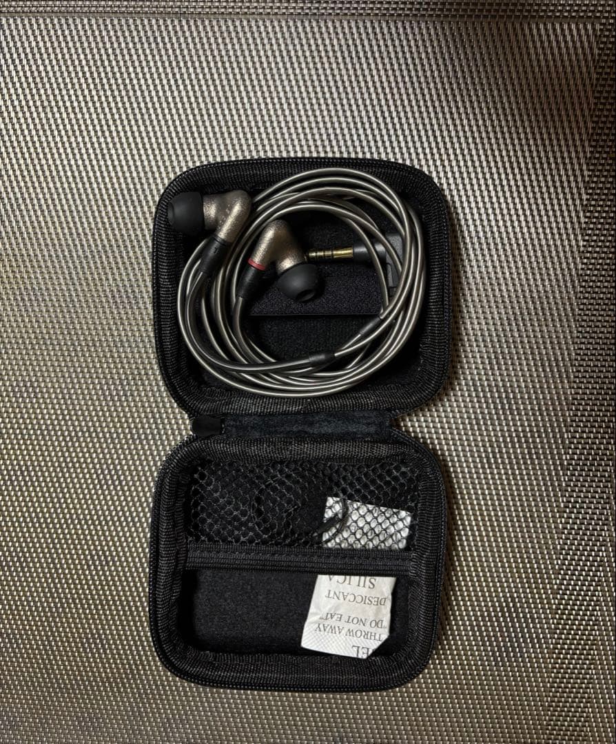 【美品】Sennheiser IE 600 有線カナルイヤホン