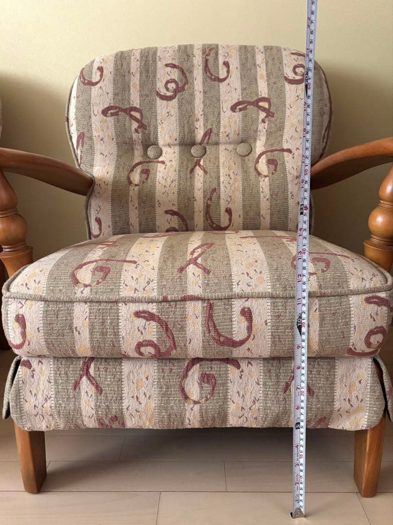 木製ストライプ模様　１人掛けソファ