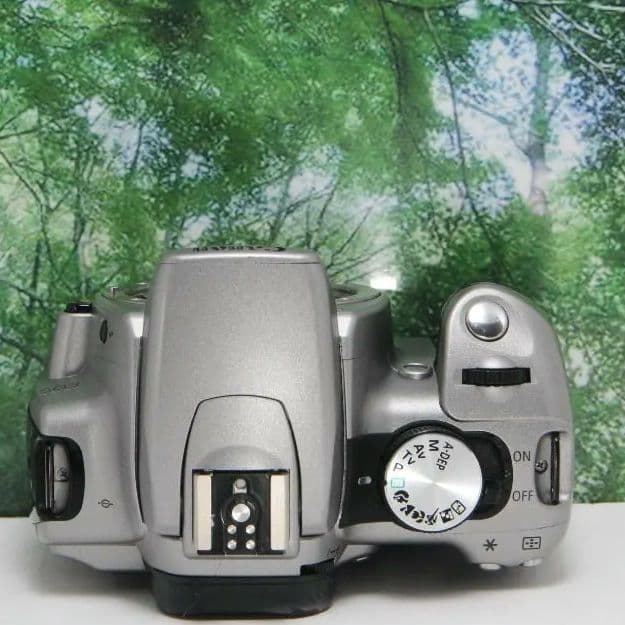 ❤️Canon kissN☆スマホ転送OK♪遠近撮れるレンズや付属品多数❤️