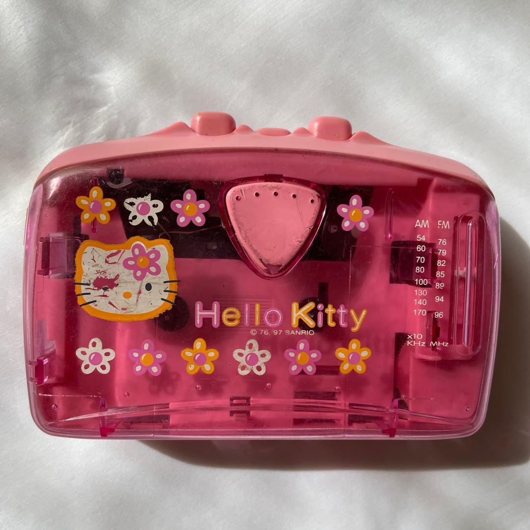 ★超レア★　ハローキティ 　スケルトンカセットプレーヤー ピンク　ウォークマン