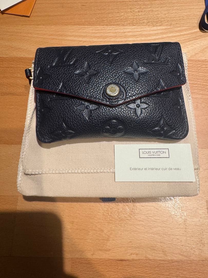 ルイヴィトン　ポシェットクレ