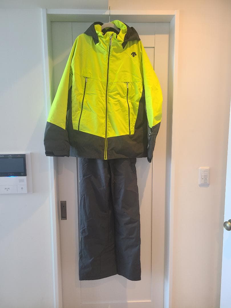 DESCENTEデサント スキーウェア 男性用 DWMOJH73H