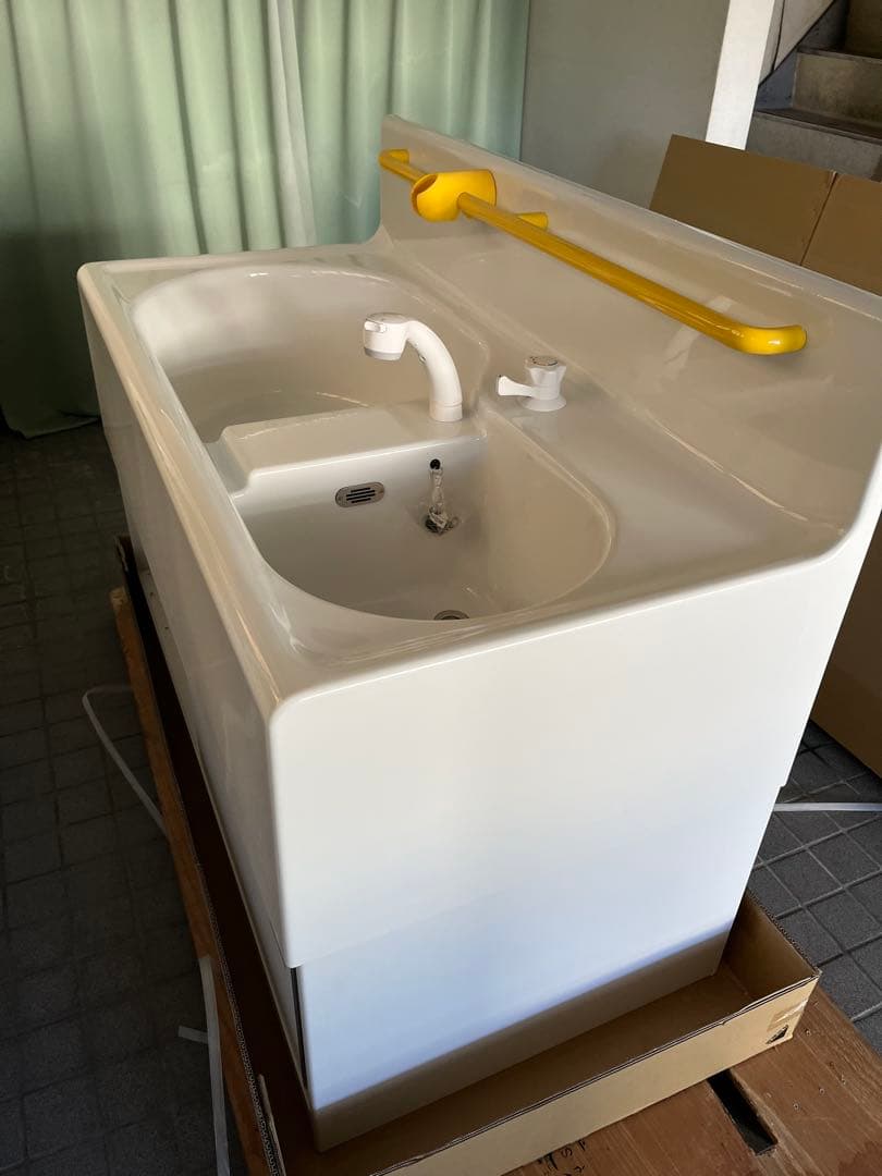 TOTO PFS1400CWR 二槽式幼児用バス　ホワイト