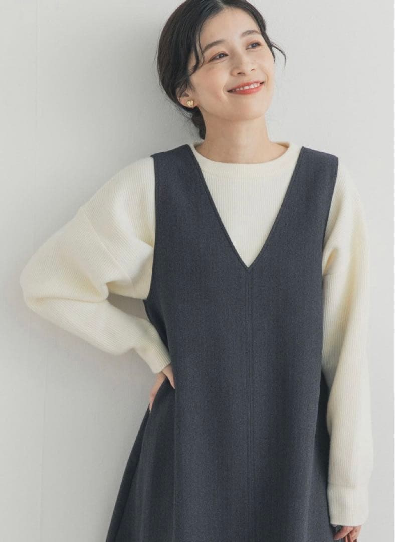 新品タグ付き　DOORS メランジBACKタックフレアジャンスカ