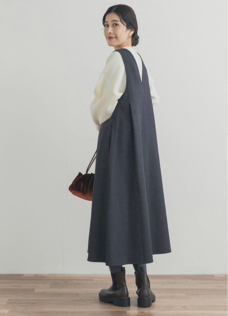 新品タグ付き　DOORS メランジBACKタックフレアジャンスカ