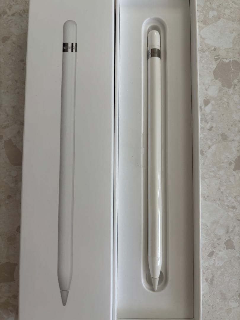 美品/applepencil第１世代/純正品/替え芯付き