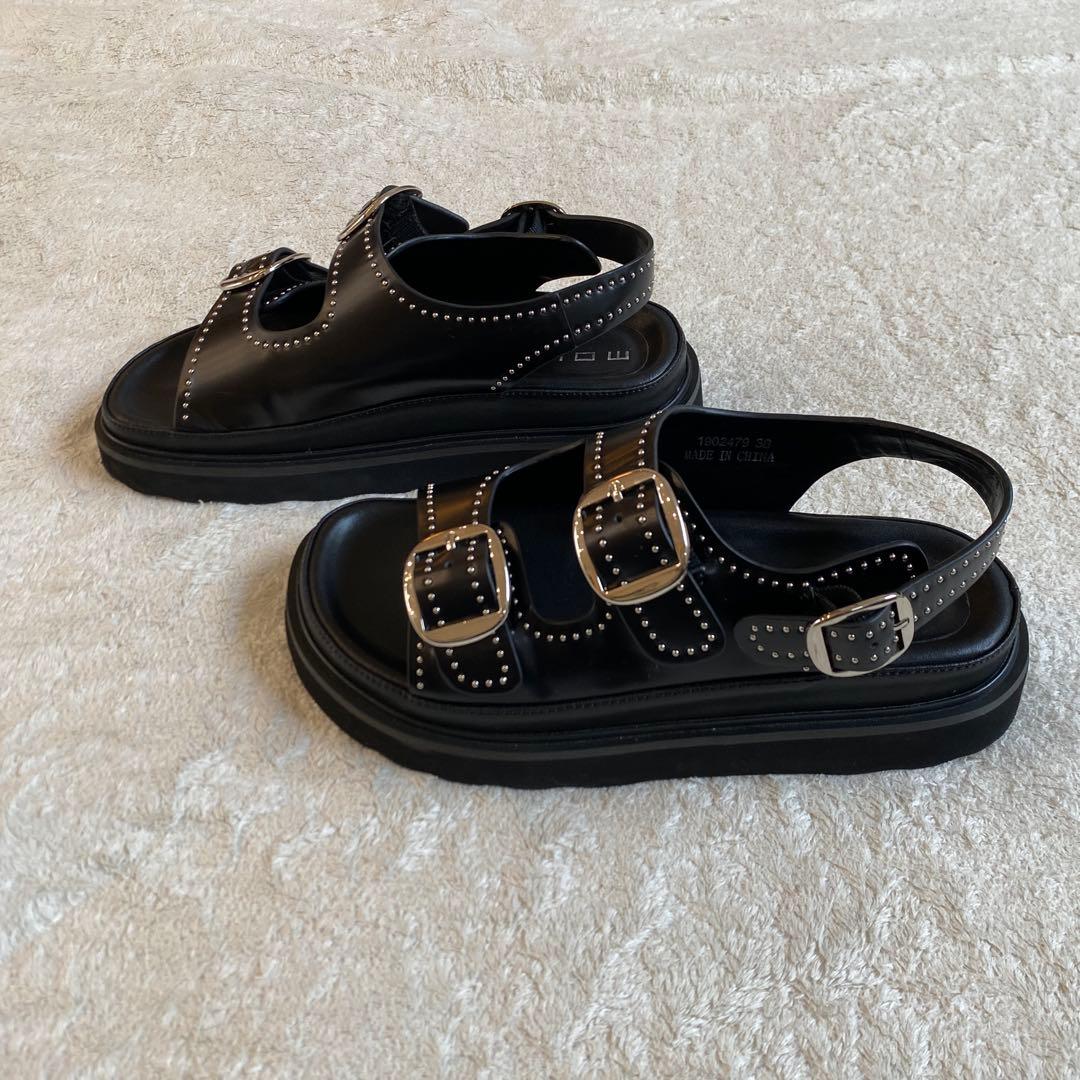 モヒ　厚底サンダル　スタッズ　23センチ