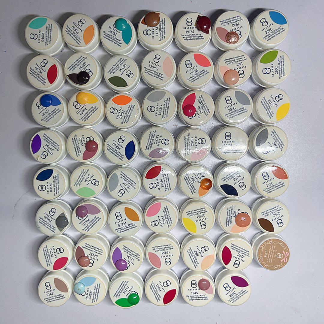 ジェルネイルカラー　ジェルグラフ55色まとめ