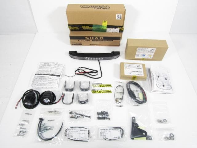 も*も様 PCX 160 KF47 武川LEDフォグ SHAD D0B40KL