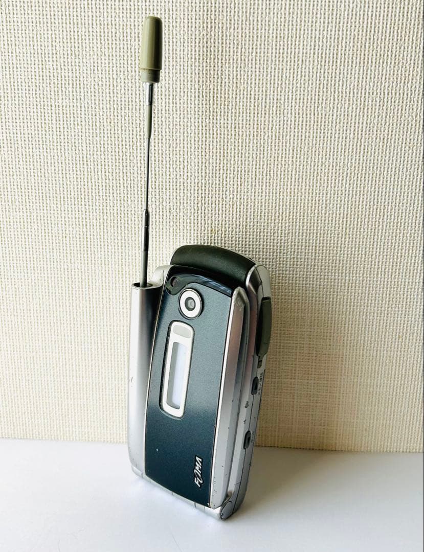 N2701 起動確認済み　FOMA／movaデュアル端末　卓上ホルダN02セット