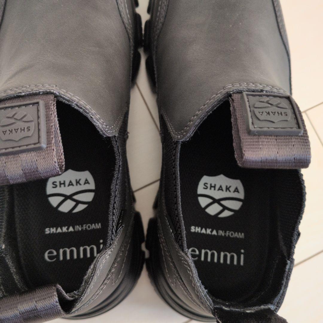 【emmi×SHAKA】TREK SHORT CHELSEA （ダークグレー）