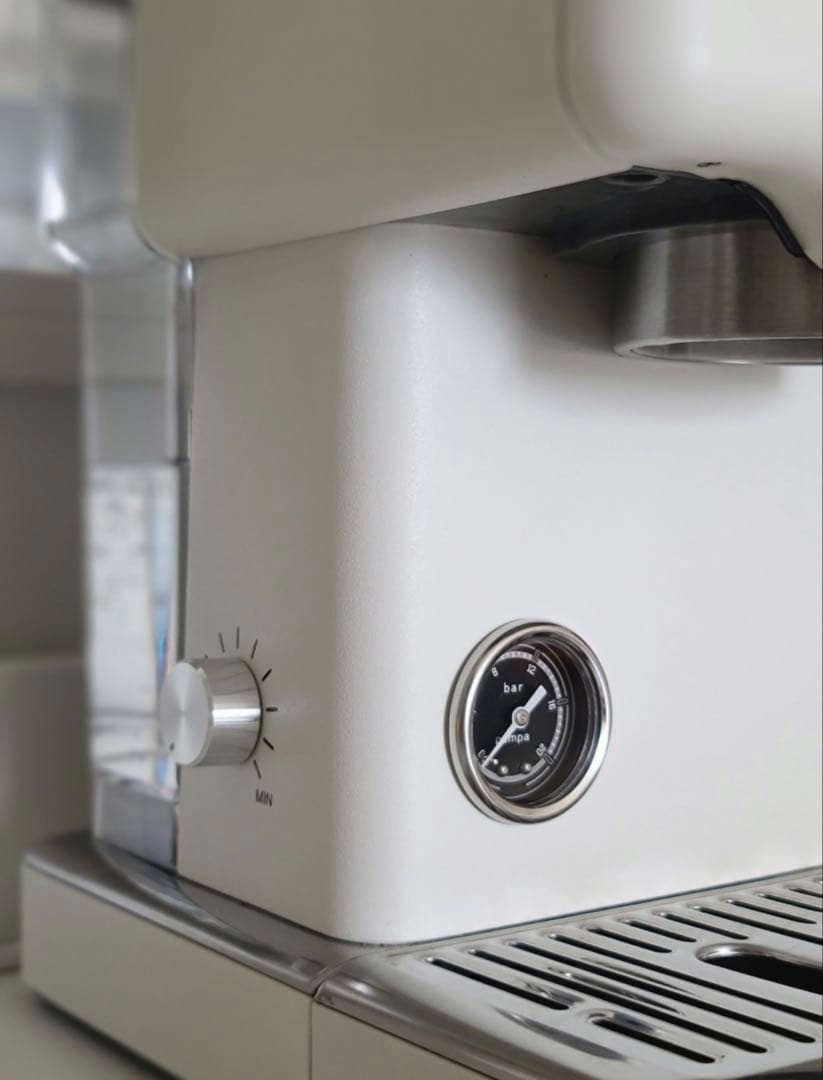 DELICO CRM3605PWM エスプレッソマシン(ホワイト)