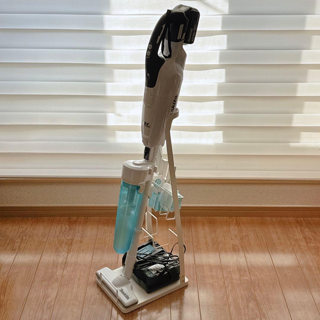 マキタ18V CL282FD純正バッテリー・急速充電器・サイクロン・スタンド付